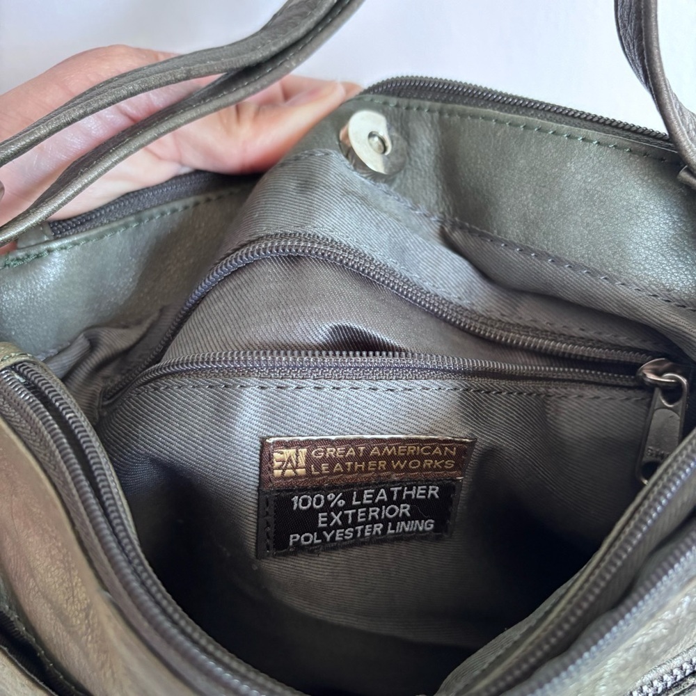 ⭐️⭐️⭐️Great American Leather Works green and black Leather purse - Picture 5 of 13